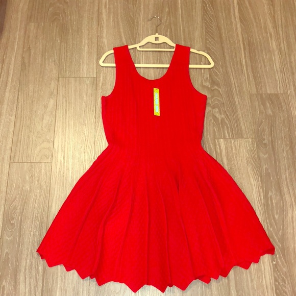 Gianni Bini red fit and flare dress. - Picture 1 of 2